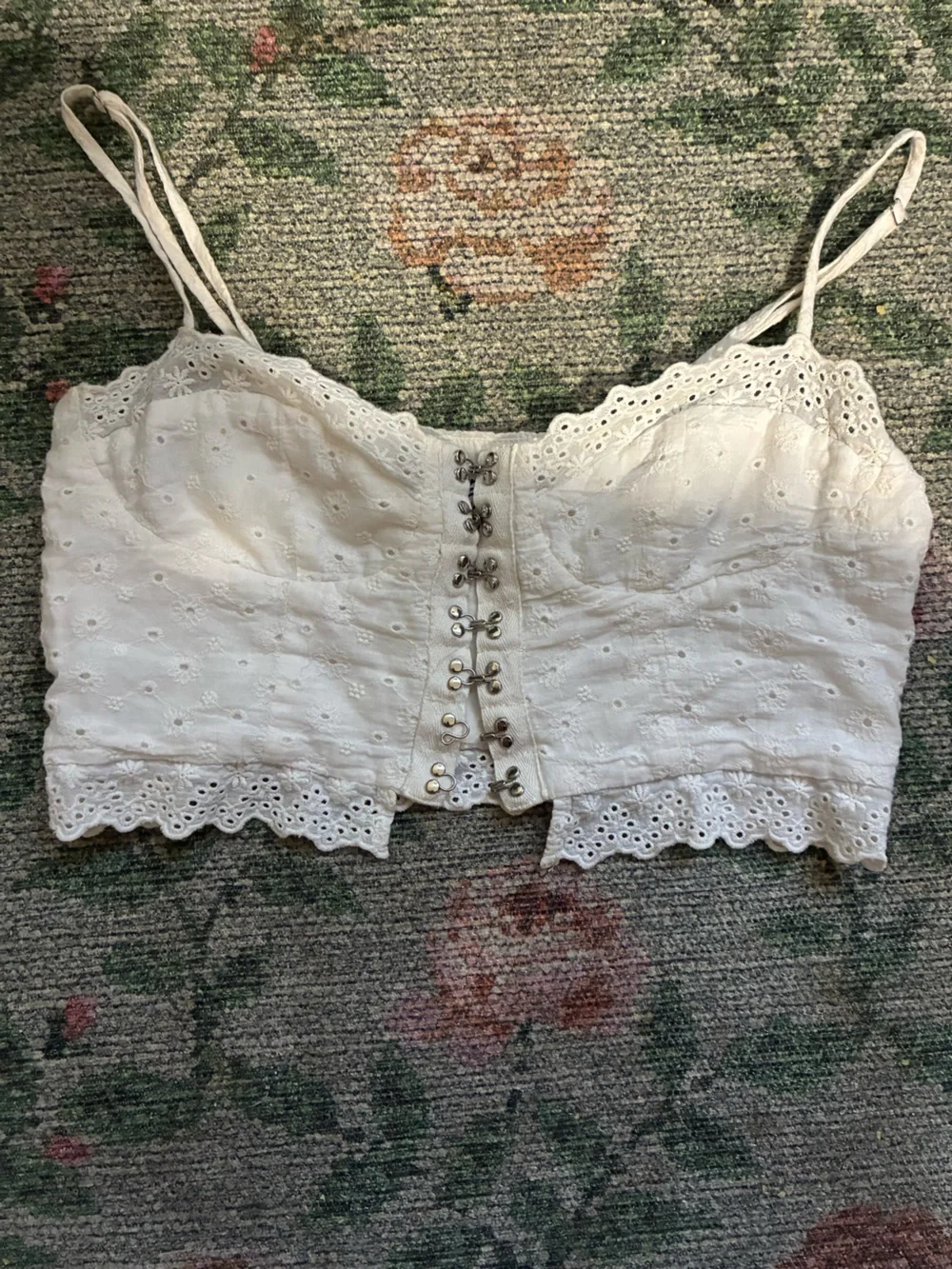 SOLD 🤍 - Picture 1 of 2